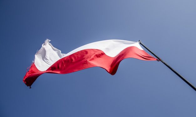 Apel z okazji Odzyskania Niepodległości SP97 we Wrocławiu